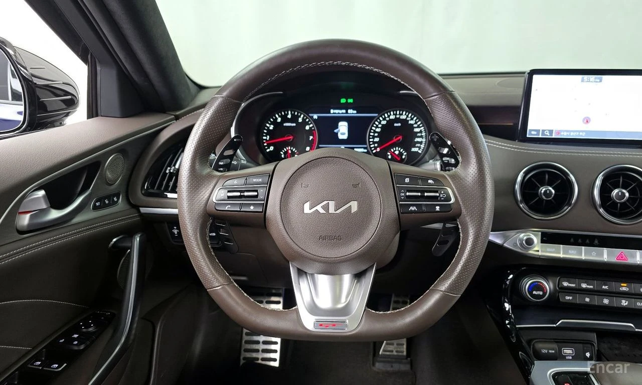 Kia Stinger MEISTER* GT* ПОДГРЕВ* ОБДУХВАНЕ* КАМЕРА* КЕЙЛЕС, снимка 12 - Автомобили и джипове - 54354703