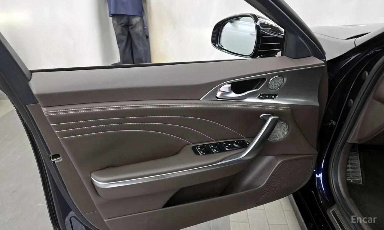 Kia Stinger MEISTER* GT* ПОДГРЕВ* ОБДУХВАНЕ* КАМЕРА* КЕЙЛЕС, снимка 8 - Автомобили и джипове - 54354703