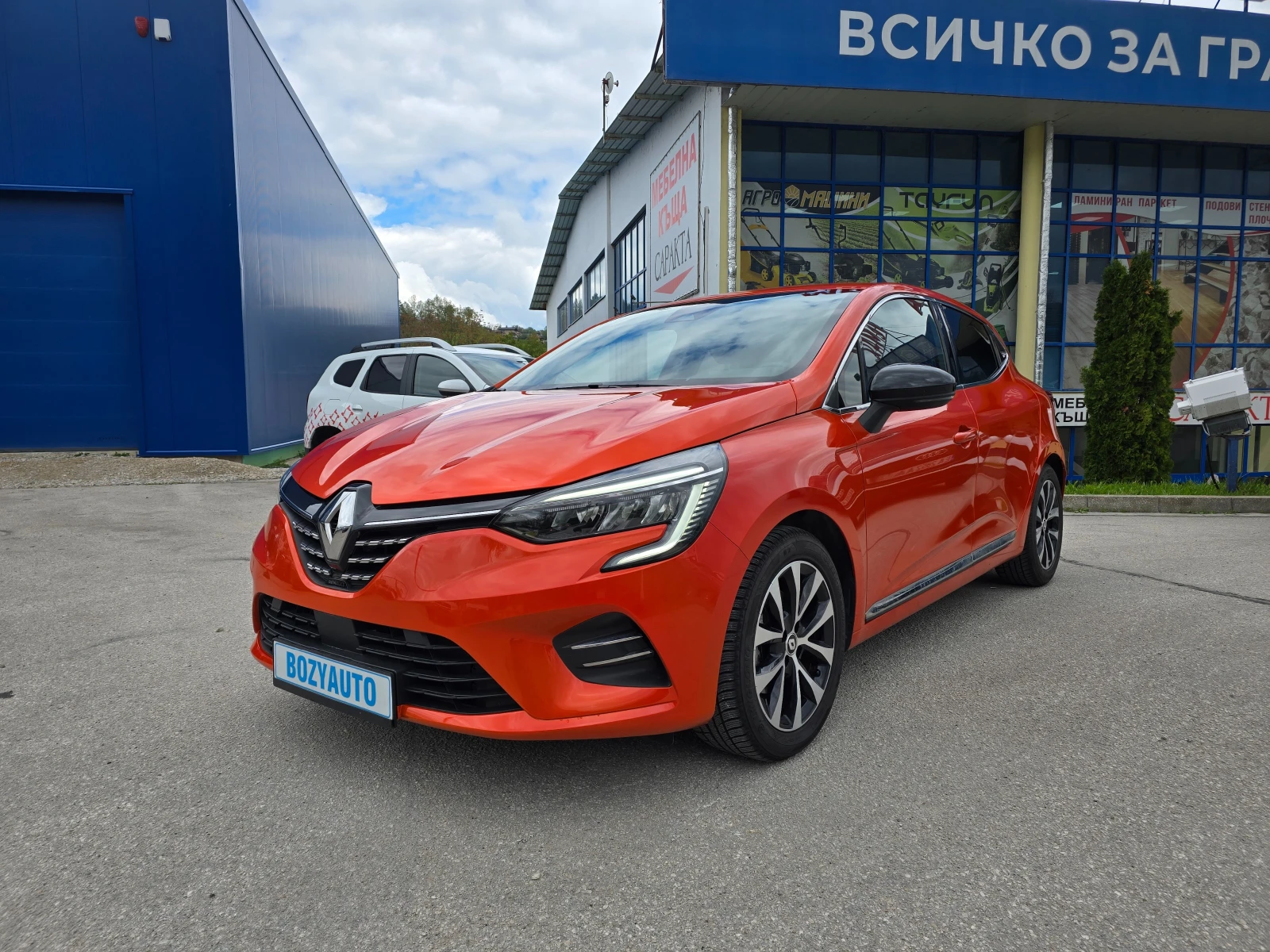 Renault Clio E-TECH-HYBRID/FULL!!!86600KM!!!, снимка 2 - Автомобили и джипове - 54401867