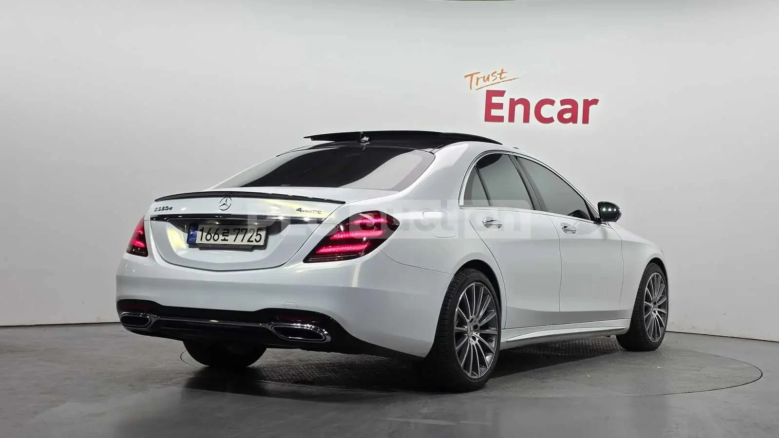 Mercedes-Benz S 350 AMG line/Head up/360 Cam/Подгрев/Обдух/HUD/, снимка 2 - Автомобили и джипове - 54554900