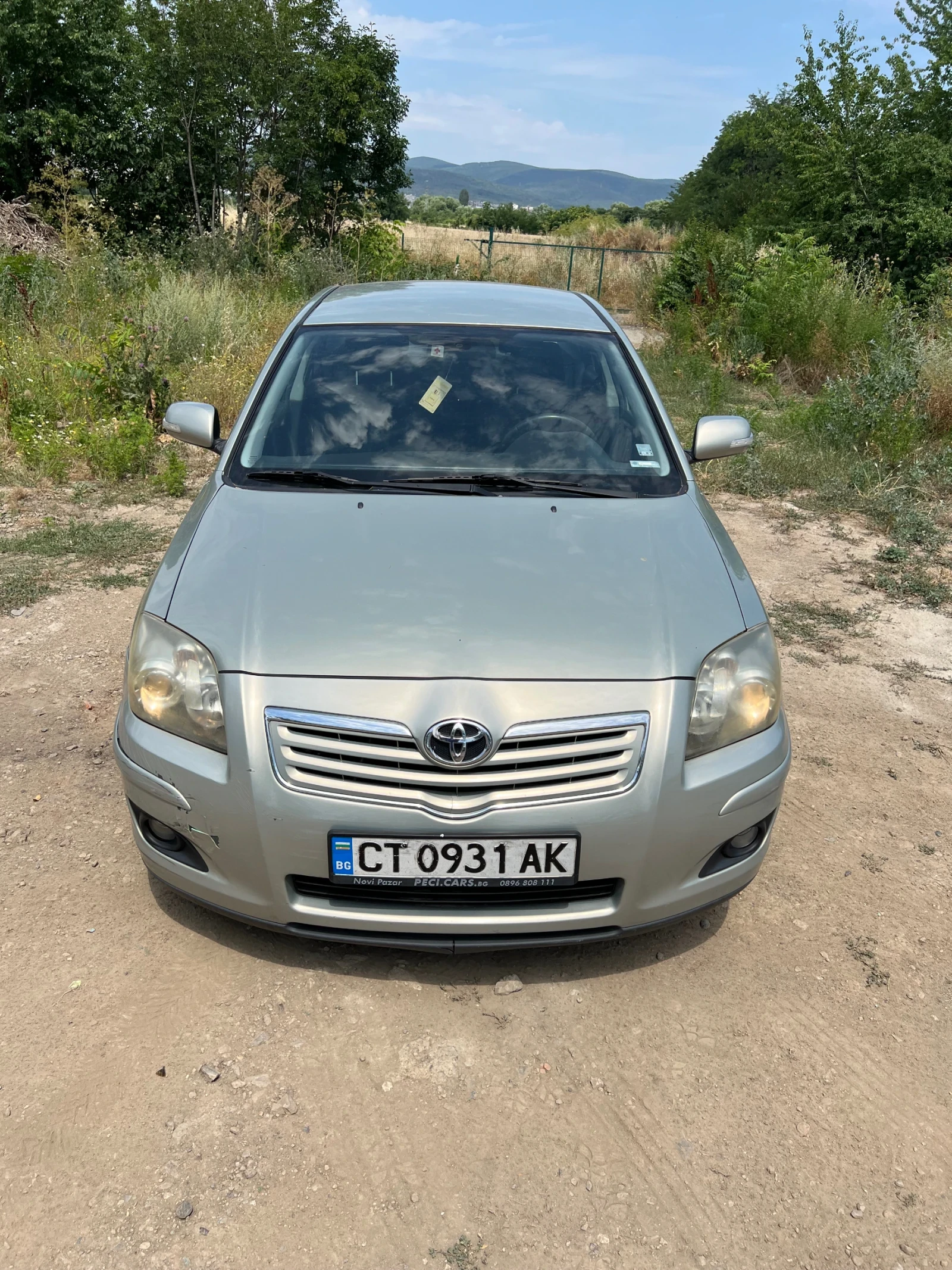 Toyota Avensis 2.0 126