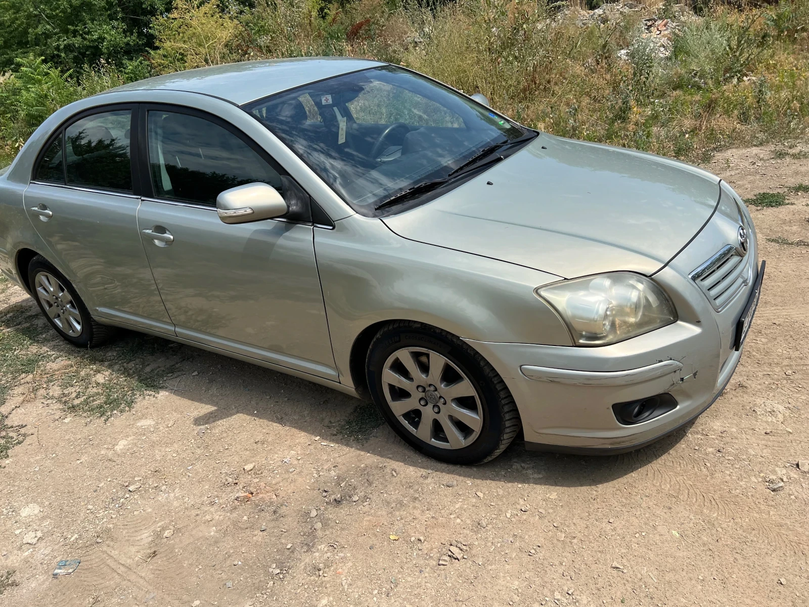 Toyota Avensis 2.0 126, снимка 2 - Автомобили и джипове - 55192087