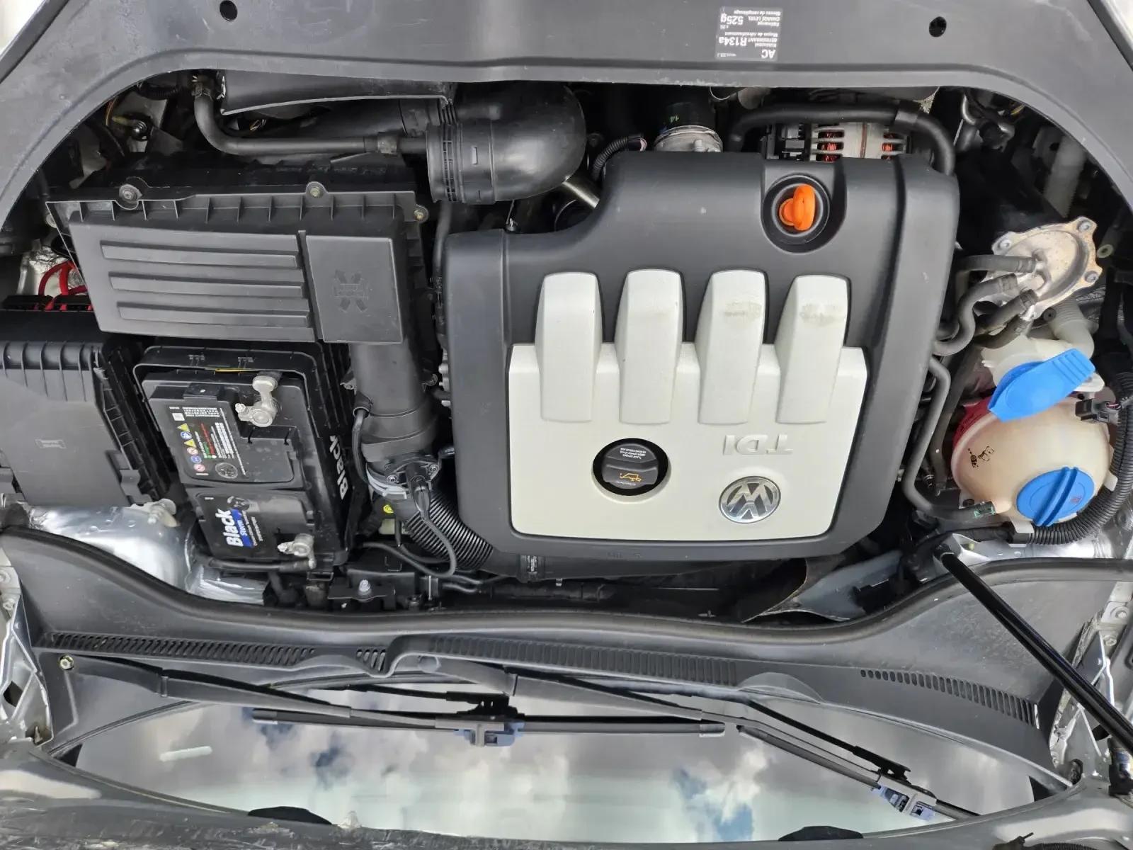 VW Golf 2.0TDI-140кс= 6СКОРОСТИ= НАВИ= ПАРКТРОНИК, снимка 17 - Автомобили и джипове - 55436233