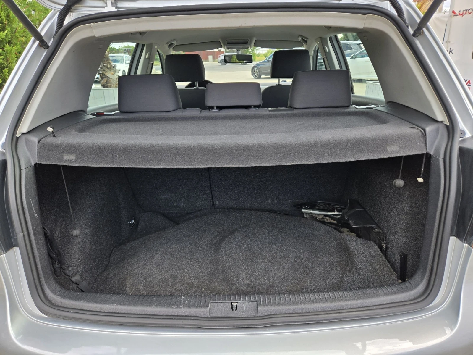 VW Golf 2.0TDI-140кс= 6СКОРОСТИ= НАВИ= ПАРКТРОНИК, снимка 10 - Автомобили и джипове - 55436233