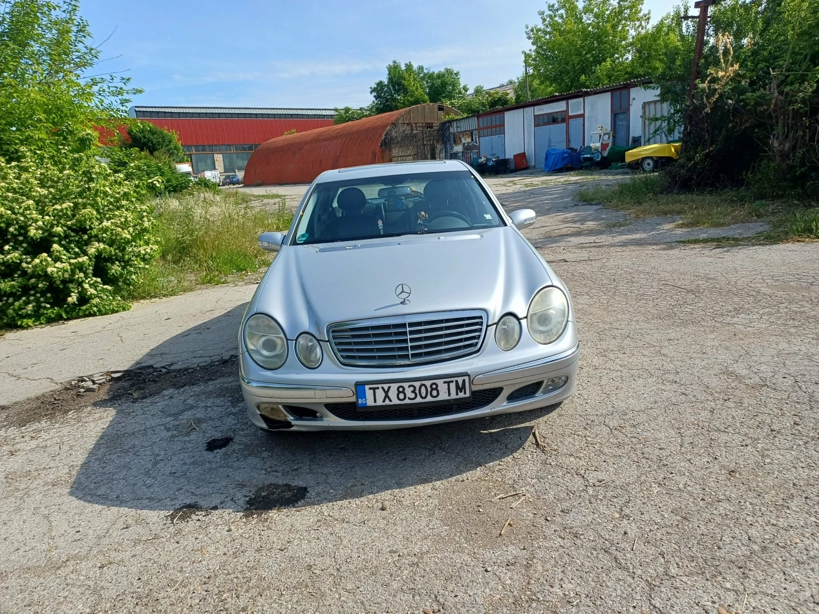 Mercedes-Benz E 320