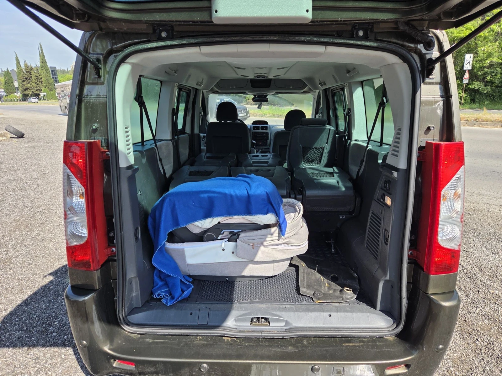 Citroen Jumpy 2, 0 tdi 163 hp Дълга база на въздух 8 местен!, снимка 6 - Автомобили и джипове - 56257535