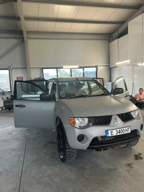 Mitsubishi L200 2.5 DI-D, снимка 2