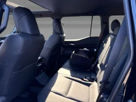 Toyota Land cruiser 2.8 D-4D = NEW = Lounge Гаранция, снимка 11