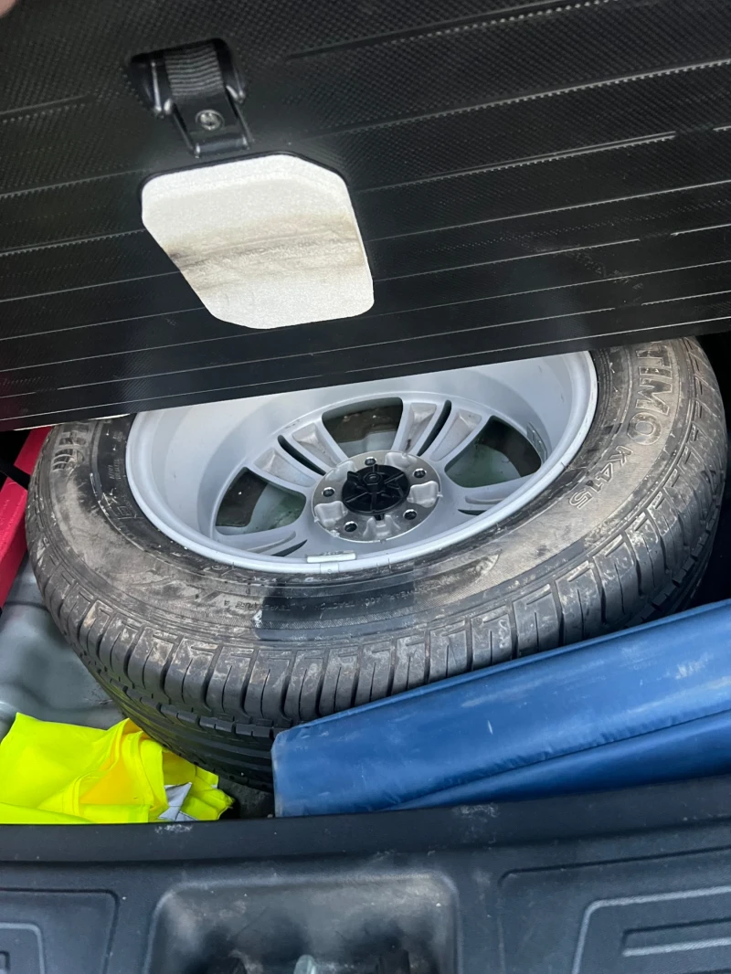 Hyundai IX35 2.0I, снимка 15 - Автомобили и джипове - 52358831