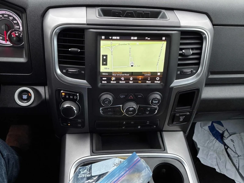 Dodge RAM 1500 2021 Warlock * CARFAX * БЕЗ ПЪРВОНАЧАЛНА ВНОСКА, снимка 9 - Автомобили и джипове - 52831591