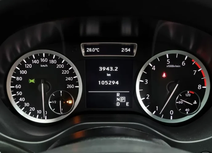 Infiniti Q30 2.0 Premium - изображение 8