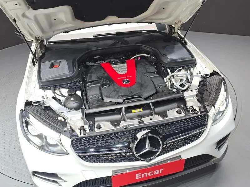 Mercedes-Benz GLC 43 AMG 4Matic, снимка 6 - Автомобили и джипове - 55914527