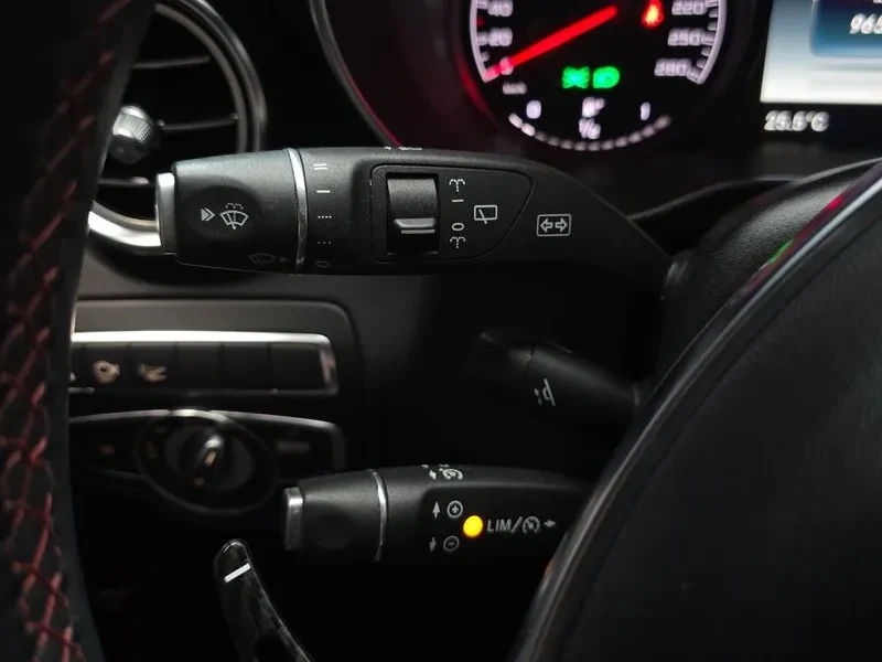 Mercedes-Benz GLC 43 AMG 4Matic, снимка 15 - Автомобили и джипове - 55914527