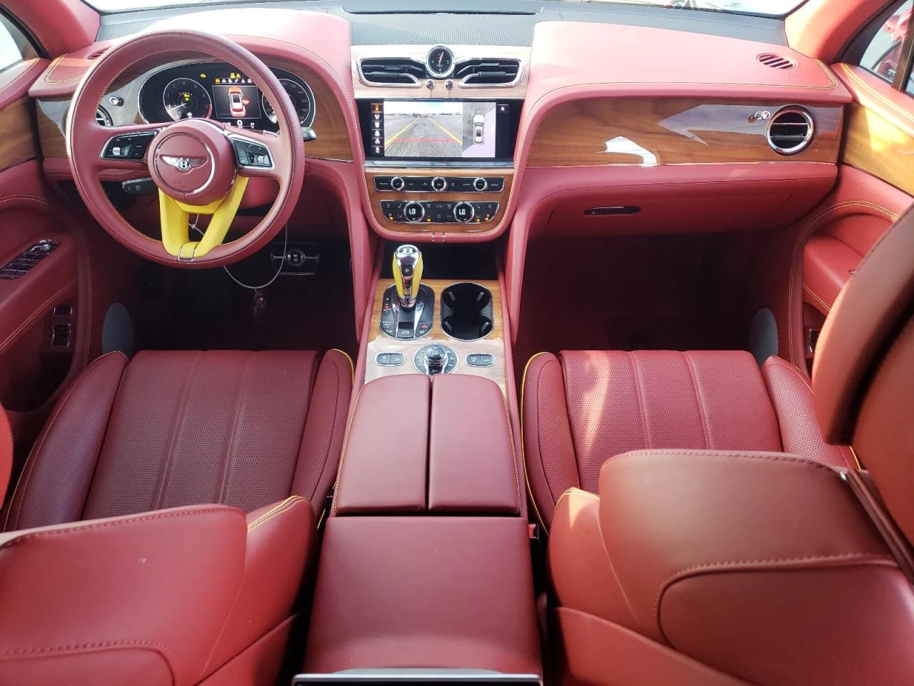 Bentley Bentayga  - изображение 8