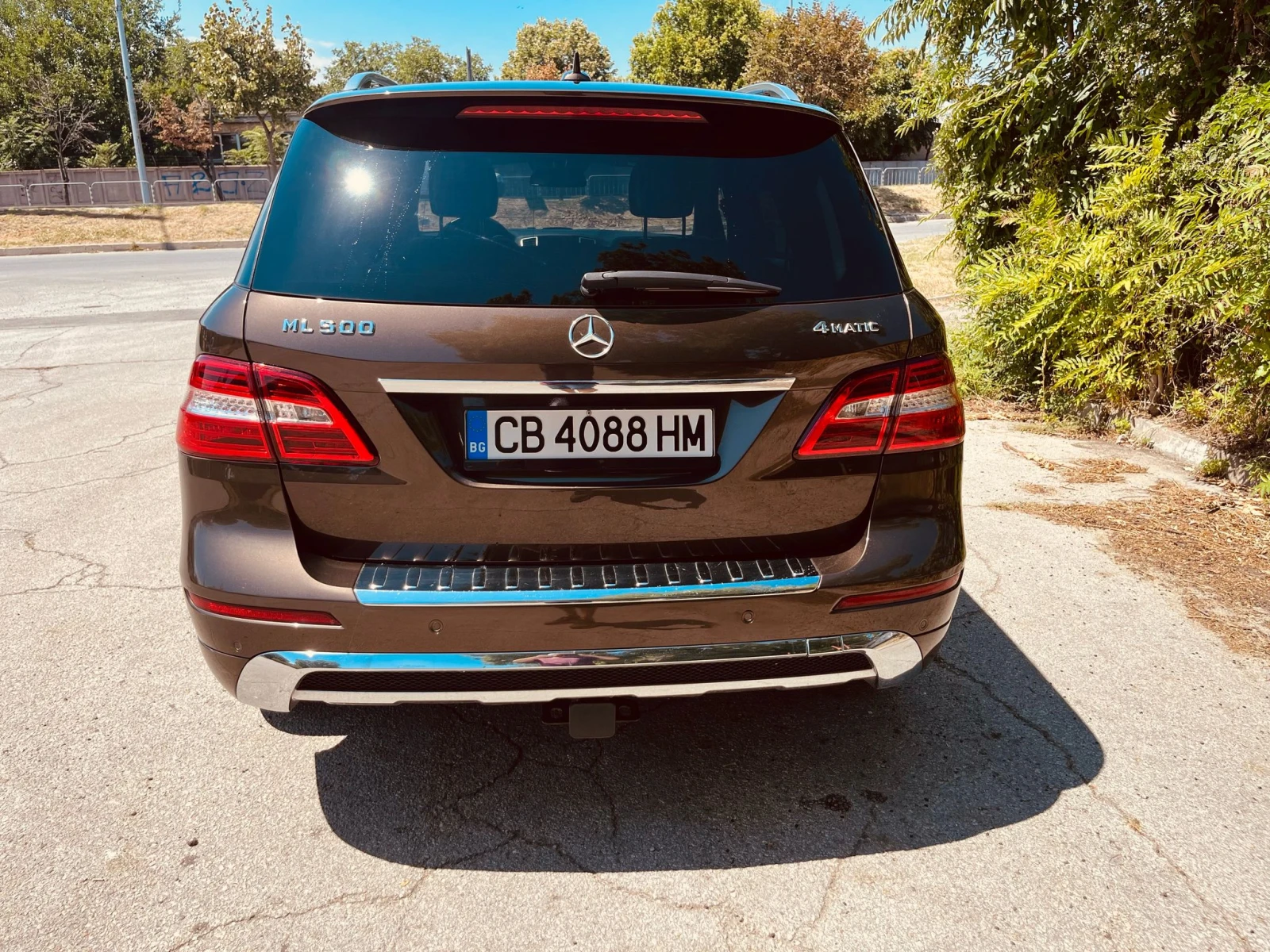 Mercedes-Benz ML 550 4MATIC - изображение 4