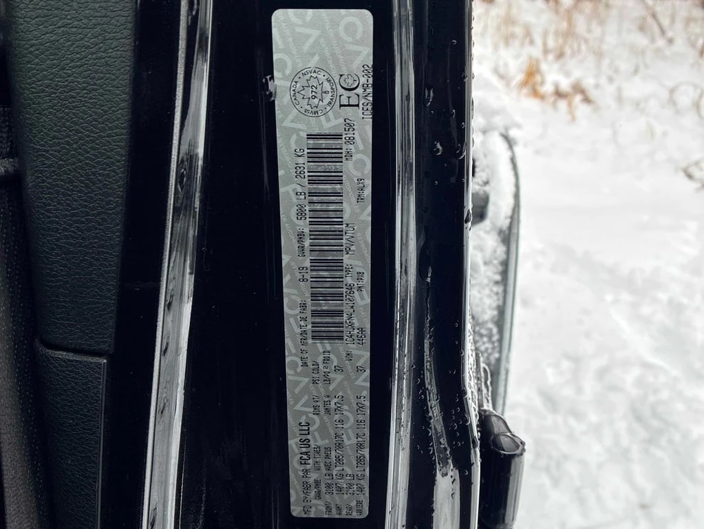 Jeep Wrangler 2020 Rubicon * CARFAX * ��� ������������ ������ | Mobile.bg � ����������� 14