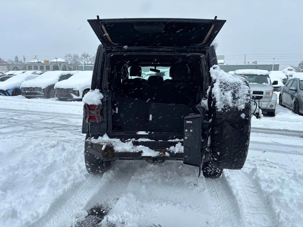 Jeep Wrangler 2020 Rubicon * CARFAX * ��� ������������ ������ | Mobile.bg � ����������� 13