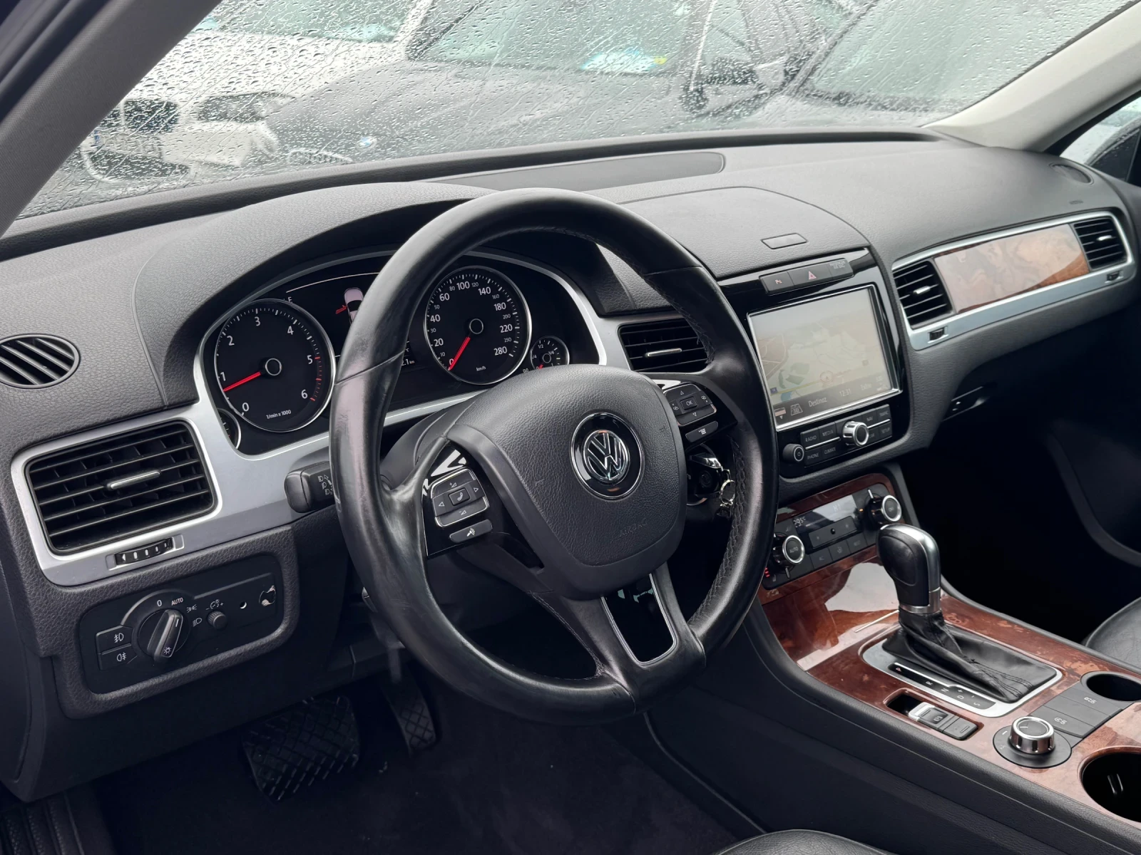VW Touareg ТОП* СОБСТВЕН ЛИЗИНГ - изображение 9
