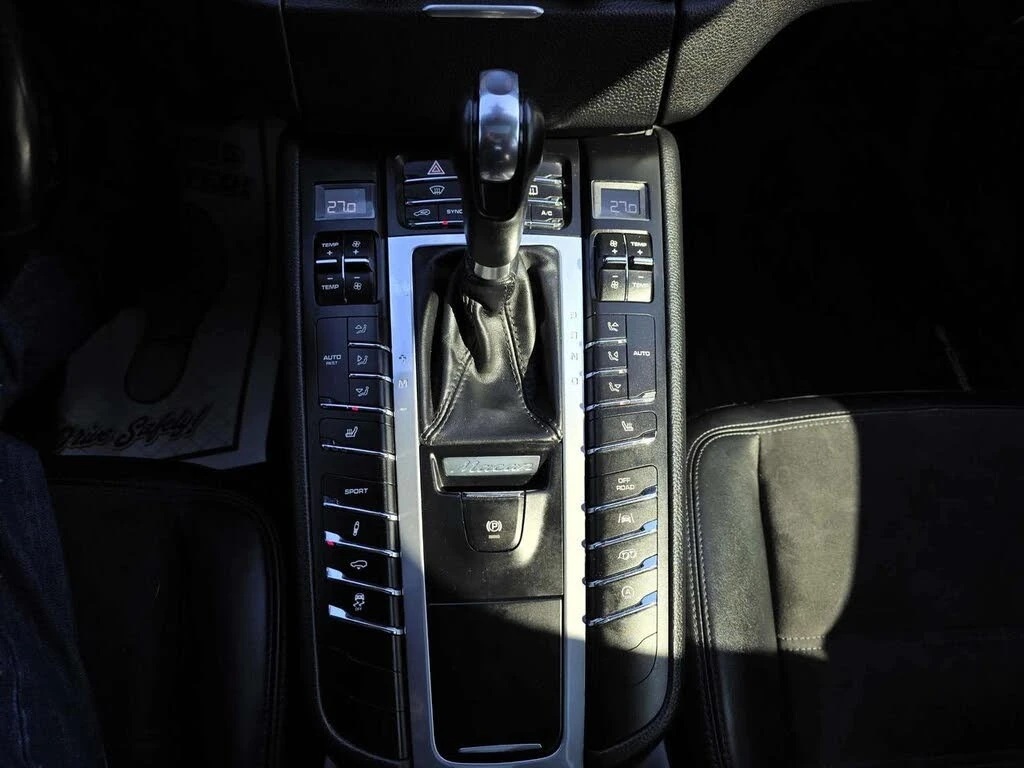 Porsche Macan * АвтоКредит * (ЦЕНА ДО БГ), снимка 13 - Автомобили и джипове - 54179629