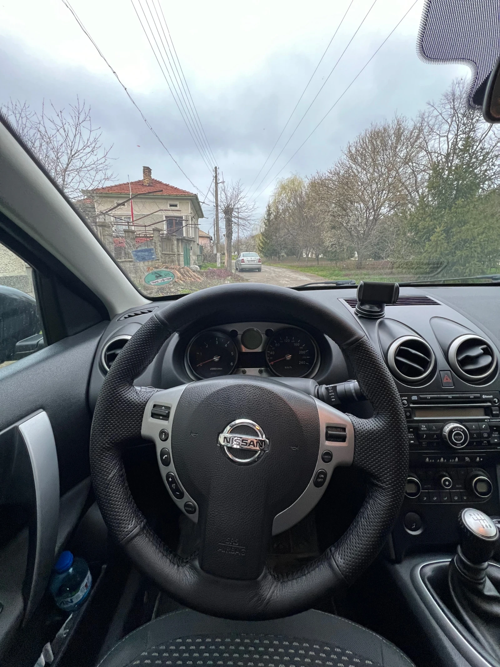 Nissan Qashqai 2.0 dCi 4x4 | Mobile.bg � ����������� 11