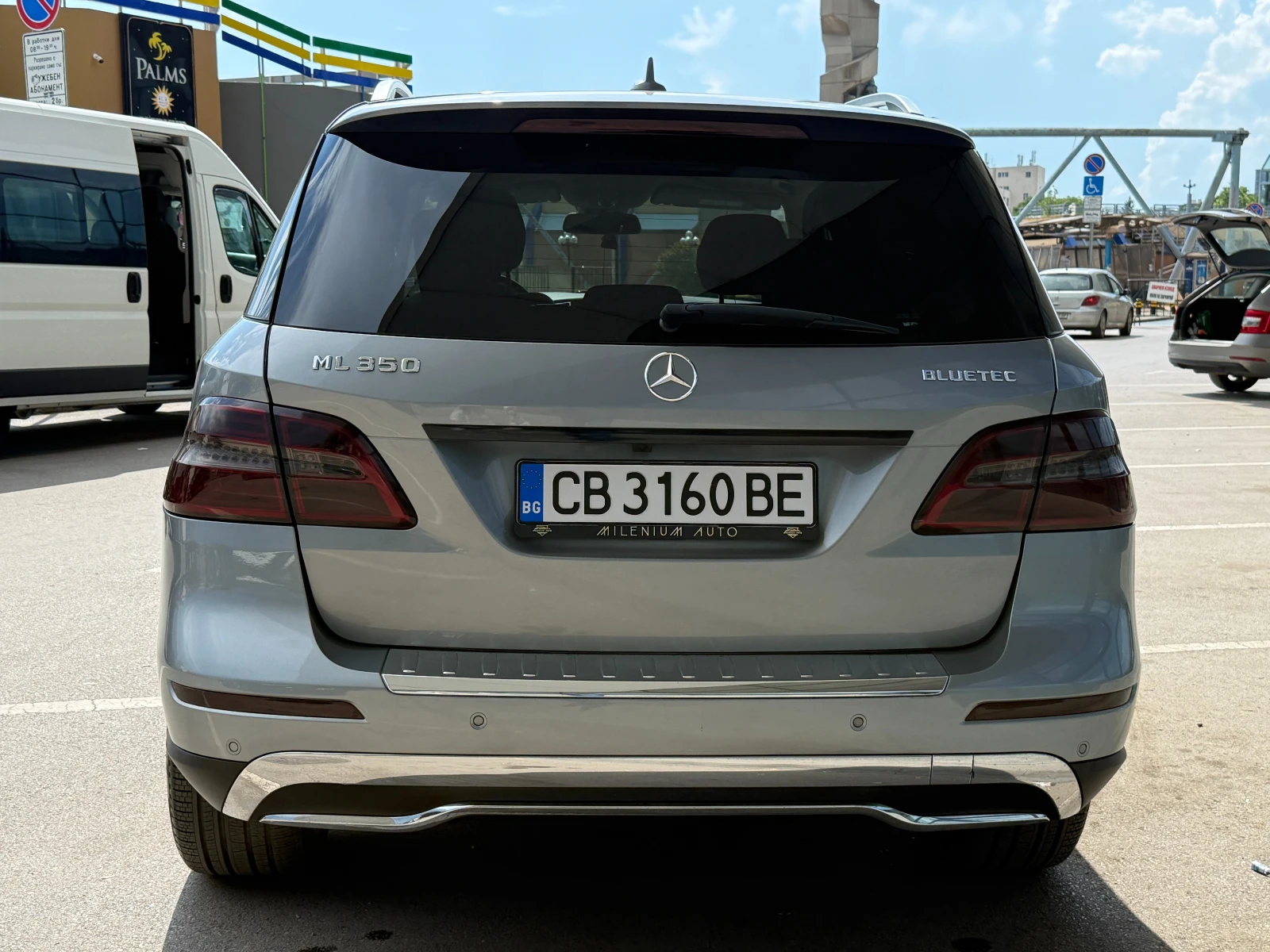Mercedes-Benz ML 350 6 МЕСЕЦА ГАРАНЦИЯ/306к.с Подгрев/Панорама/Пружини, снимка 4 - Автомобили и джипове - 54720897