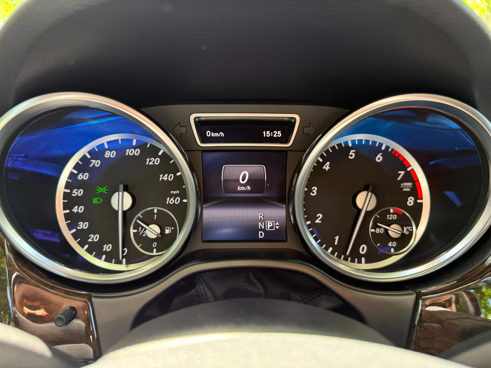 Mercedes-Benz ML 350 6 МЕСЕЦА ГАРАНЦИЯ/306к.с Подгрев/Панорама/Пружини, снимка 10 - Автомобили и джипове - 54720897