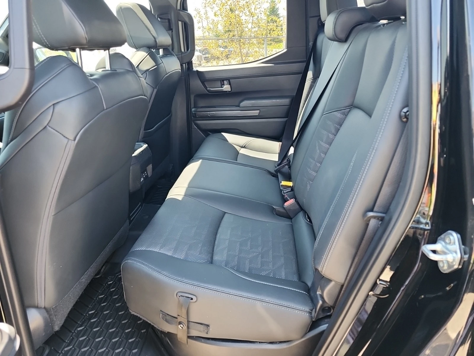 Toyota Tacoma Trd Off Road Premium, снимка 8 - Автомобили и джипове - 54757041