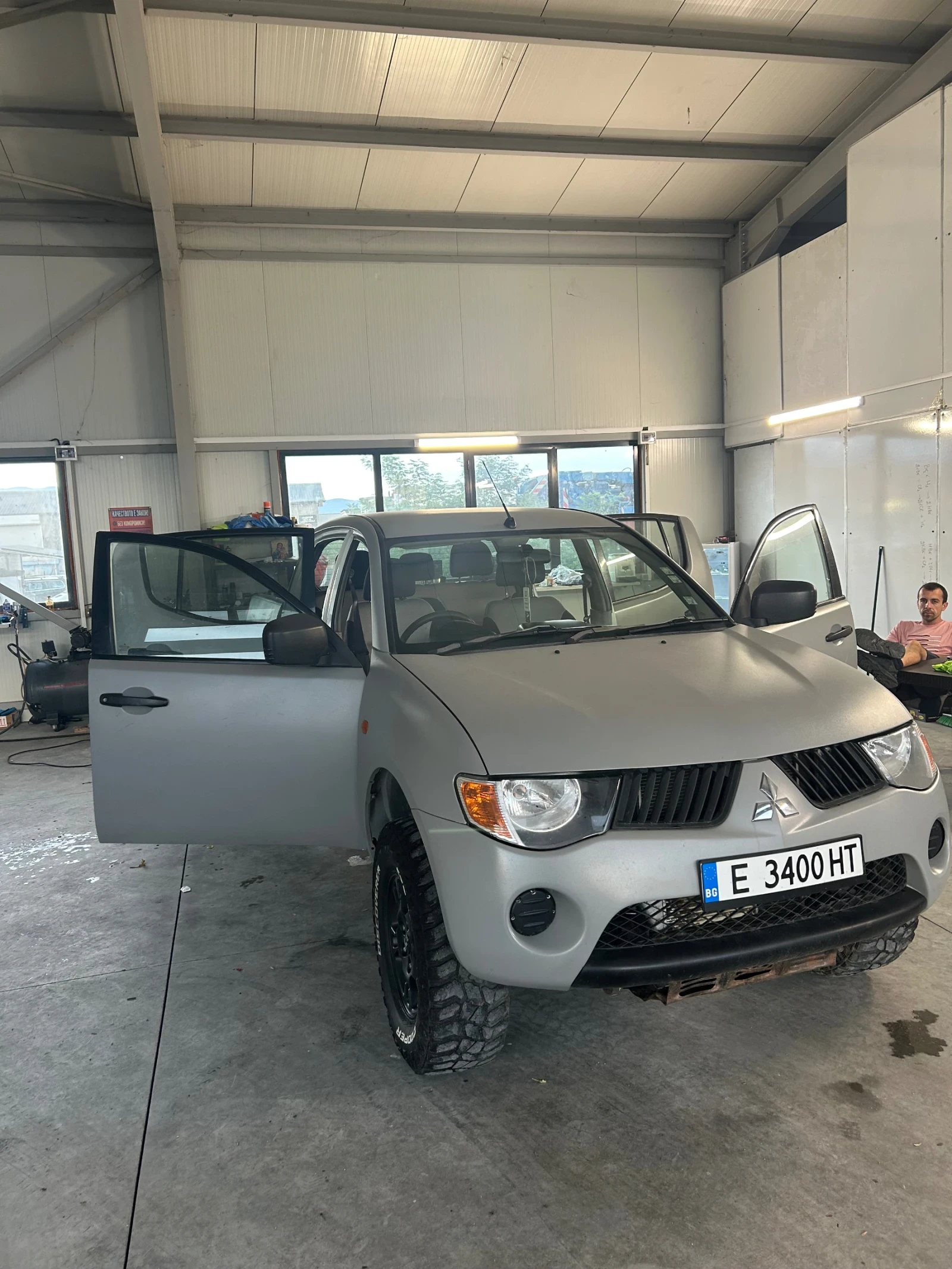 Mitsubishi L200 2.5 DI-D, снимка 2 - Автомобили и джипове - 54875036