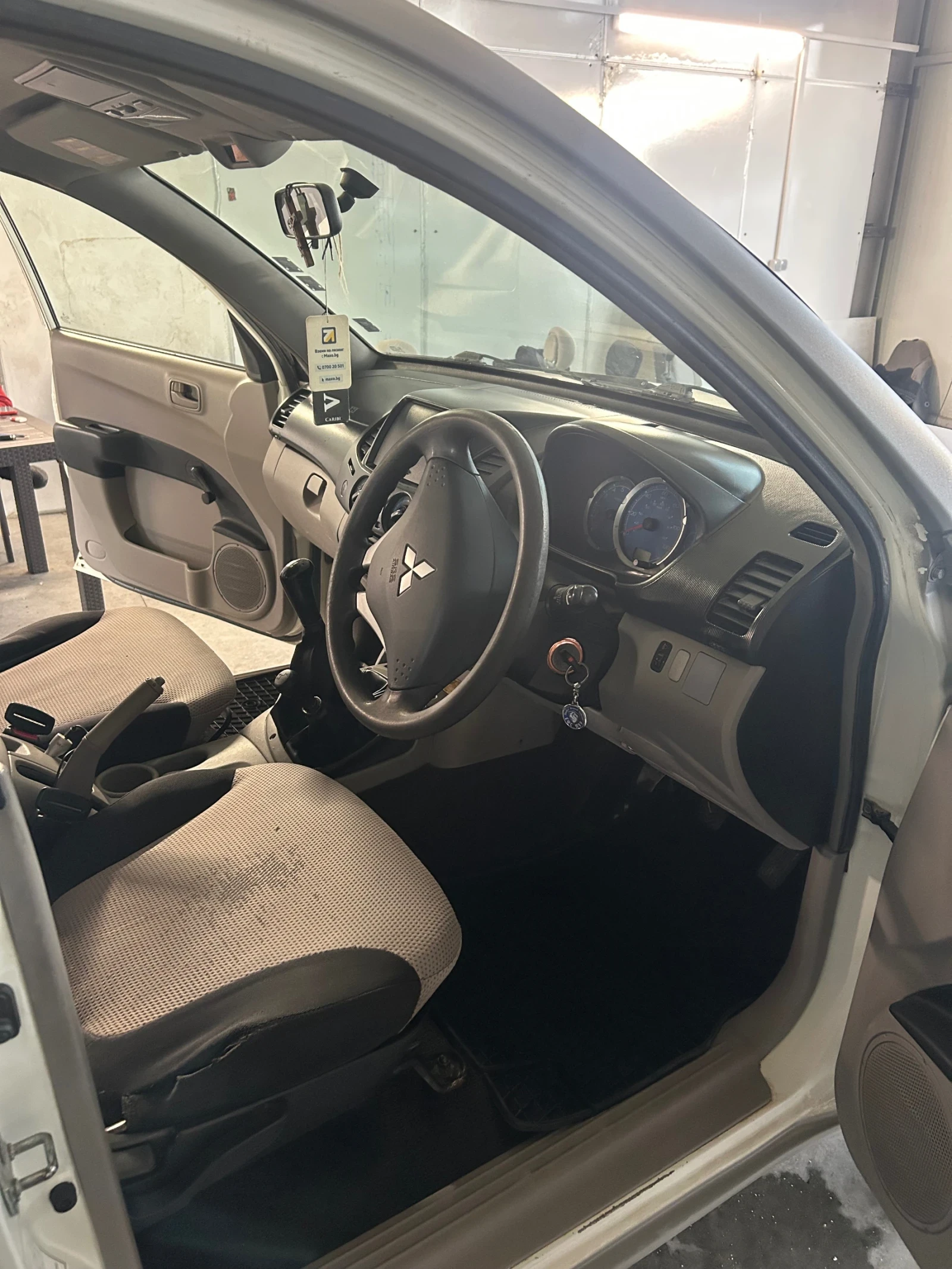 Mitsubishi L200 2.5 DI-D, снимка 4 - Автомобили и джипове - 54875036