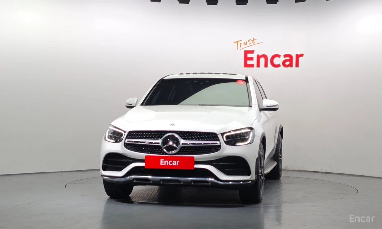 Mercedes-Benz GLC 300 AMG* LINE* ДИГИТАЛНО* ТАБЛО* 360КАМЕРА* ДИСТРОНИК*, снимка 3 - Автомобили и джипове - 54933958