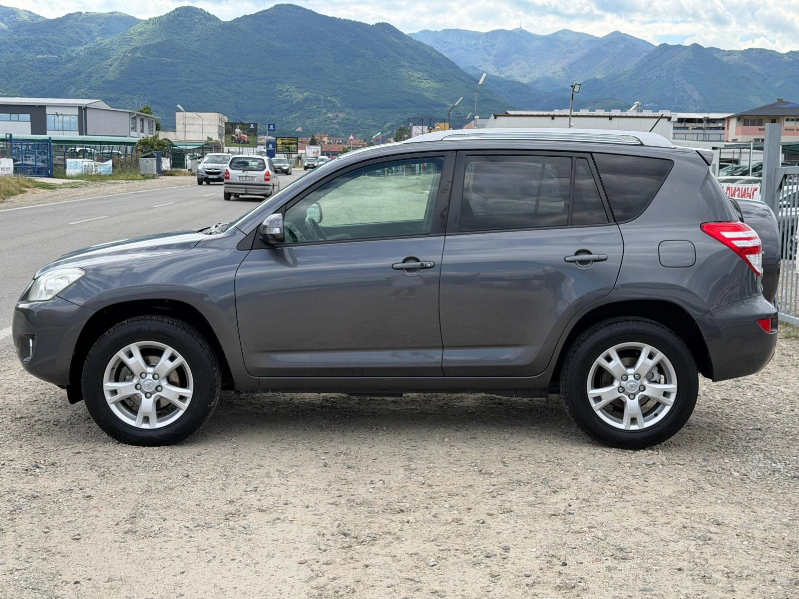 Toyota Rav4 2.2D4D 150K.S 6S.K NABI  | Mobile.bg � ����������� 2