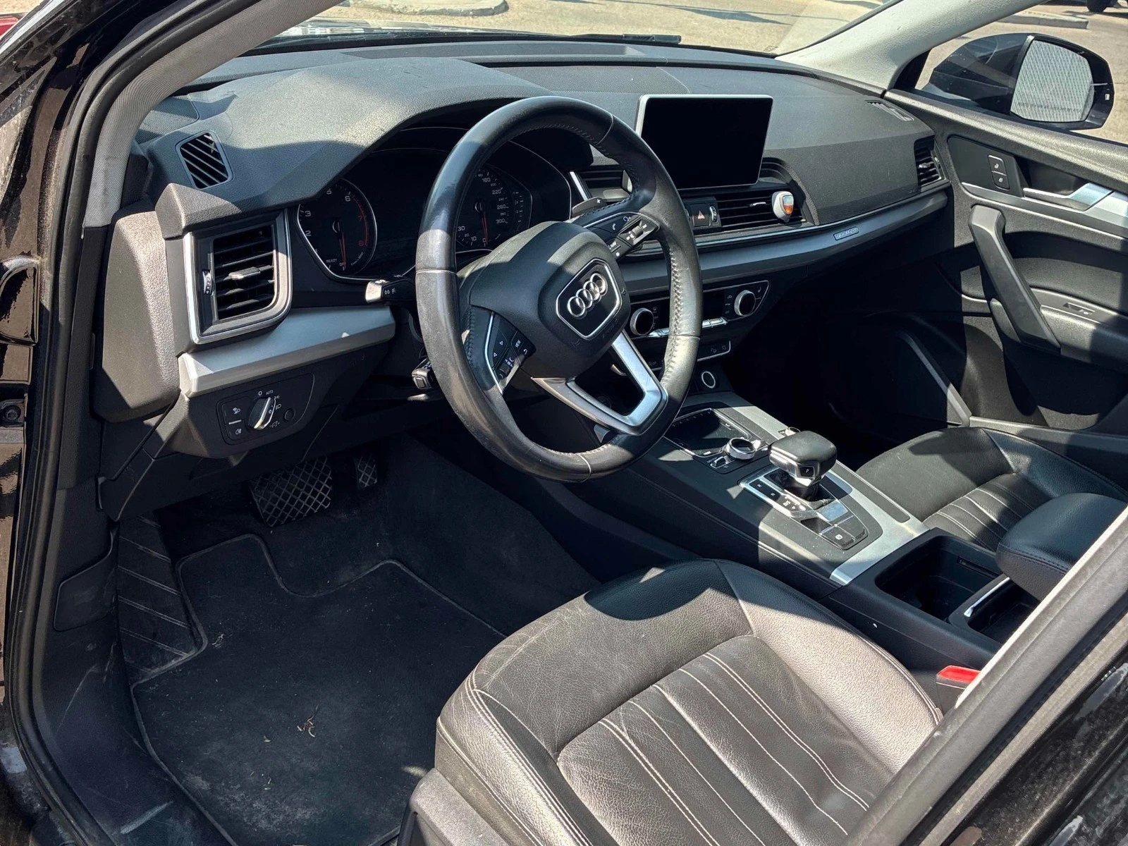 Audi Q5 KOMFORT ЦЕНА ДО БЪЛГАРИЯ РЕГИСТРАЦИЯ & АВТОКРЕДИТ, снимка 6 - Автомобили и джипове - 55466151