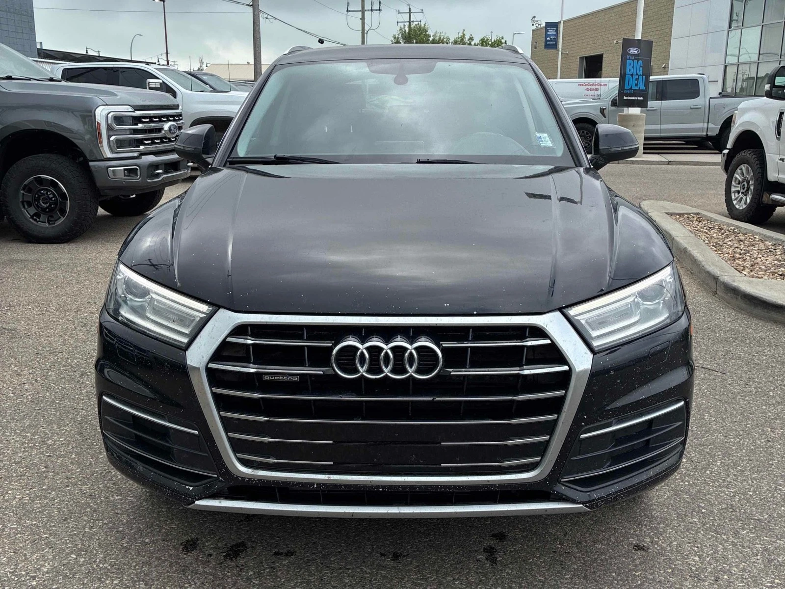 Audi Q5 KOMFORT ЦЕНА ДО БЪЛГАРИЯ РЕГИСТРАЦИЯ & АВТОКРЕДИТ, снимка 2 - Автомобили и джипове - 55466151