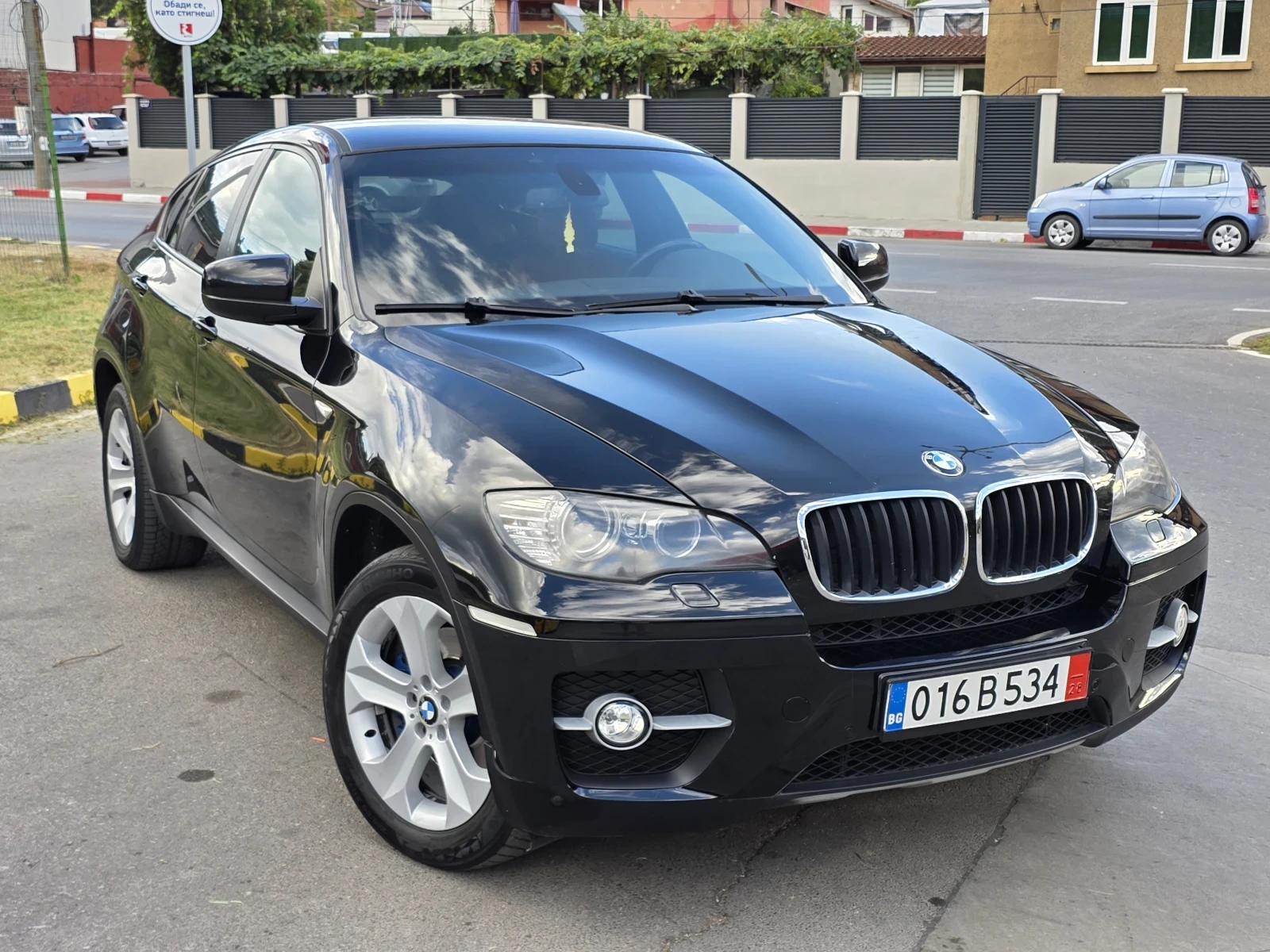 BMW X6 Топ Стояне лизинг 235 кс. , снимка 2 - Автомобили и джипове - 56201210