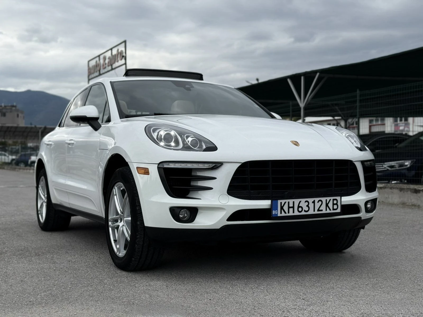 Porsche Macan, снимка 3 - Автомобили и джипове - 56268257