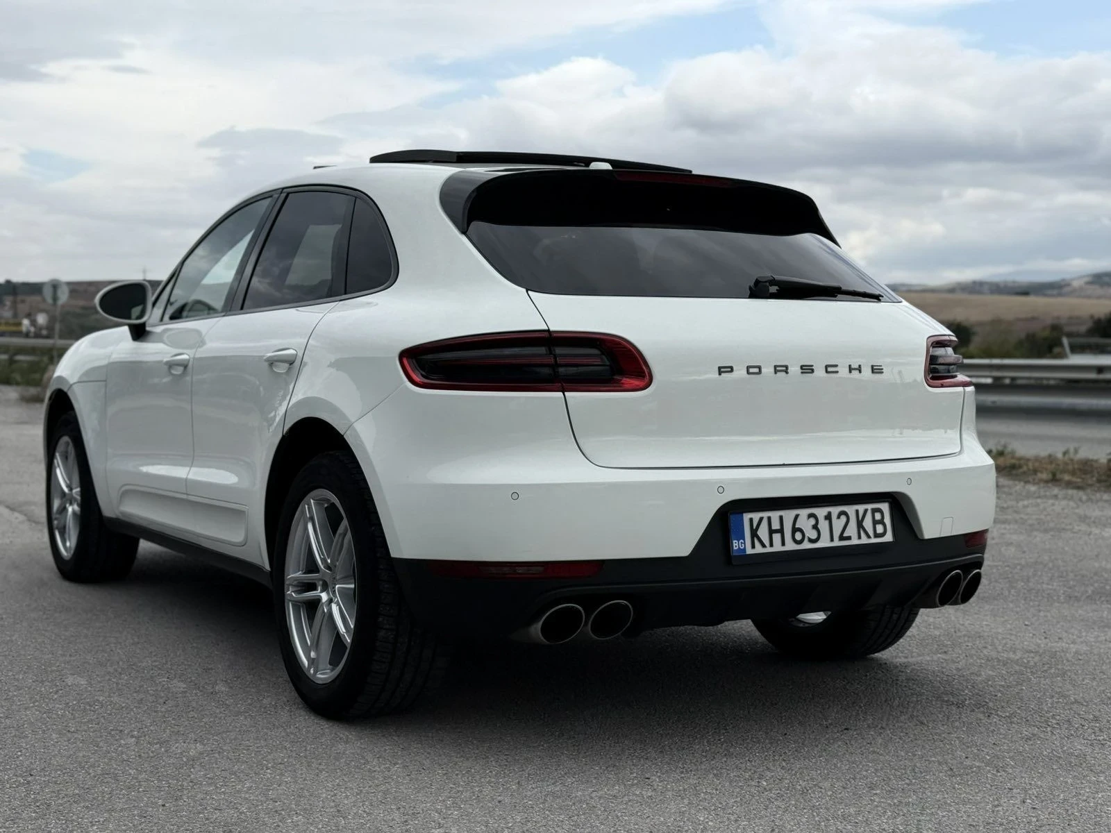 Porsche Macan, снимка 4 - Автомобили и джипове - 56268257