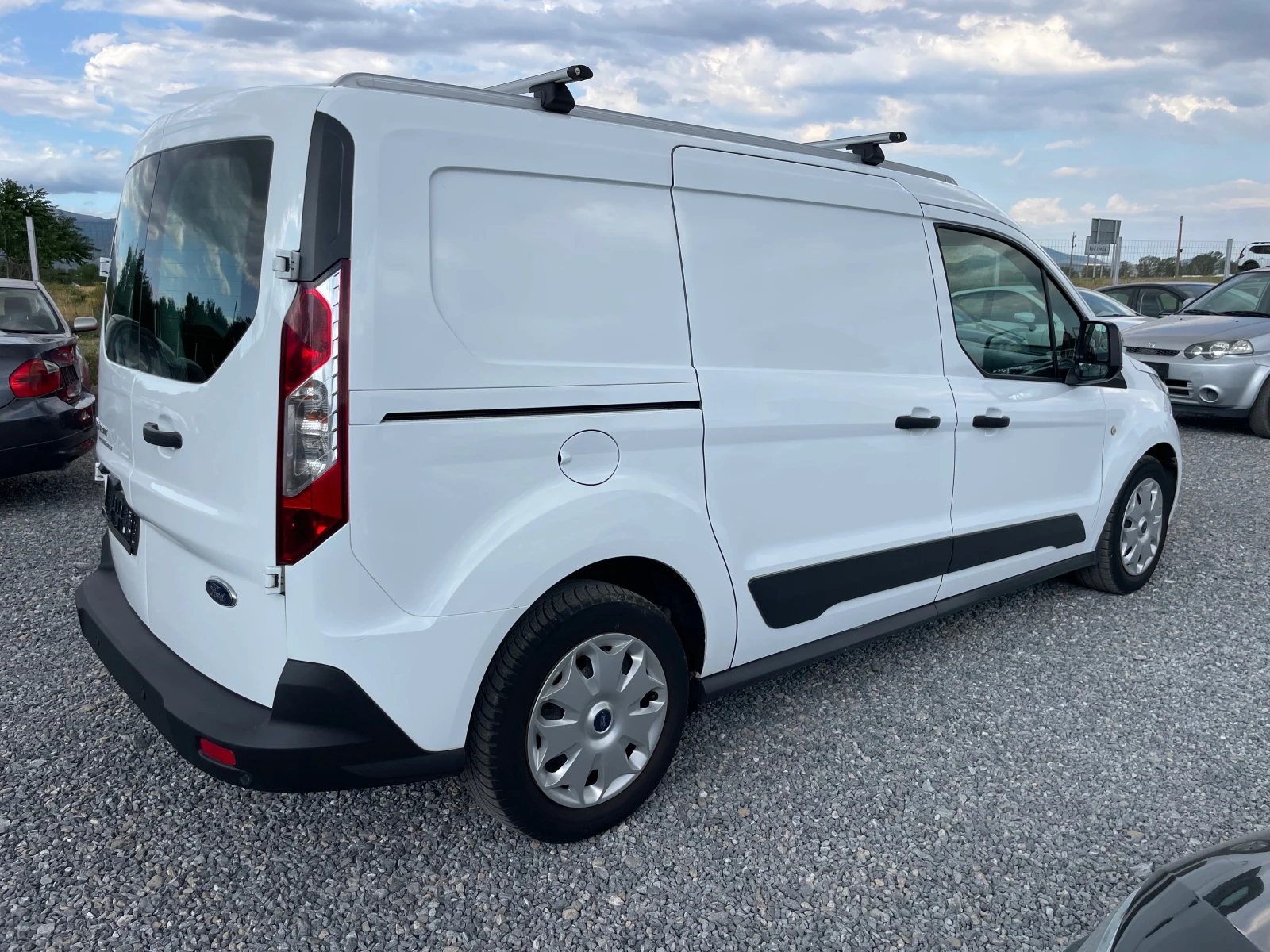 Ford Transit 1.5 TDCI EVRO 6, снимка 8 - Бусове и автобуси - 53937627