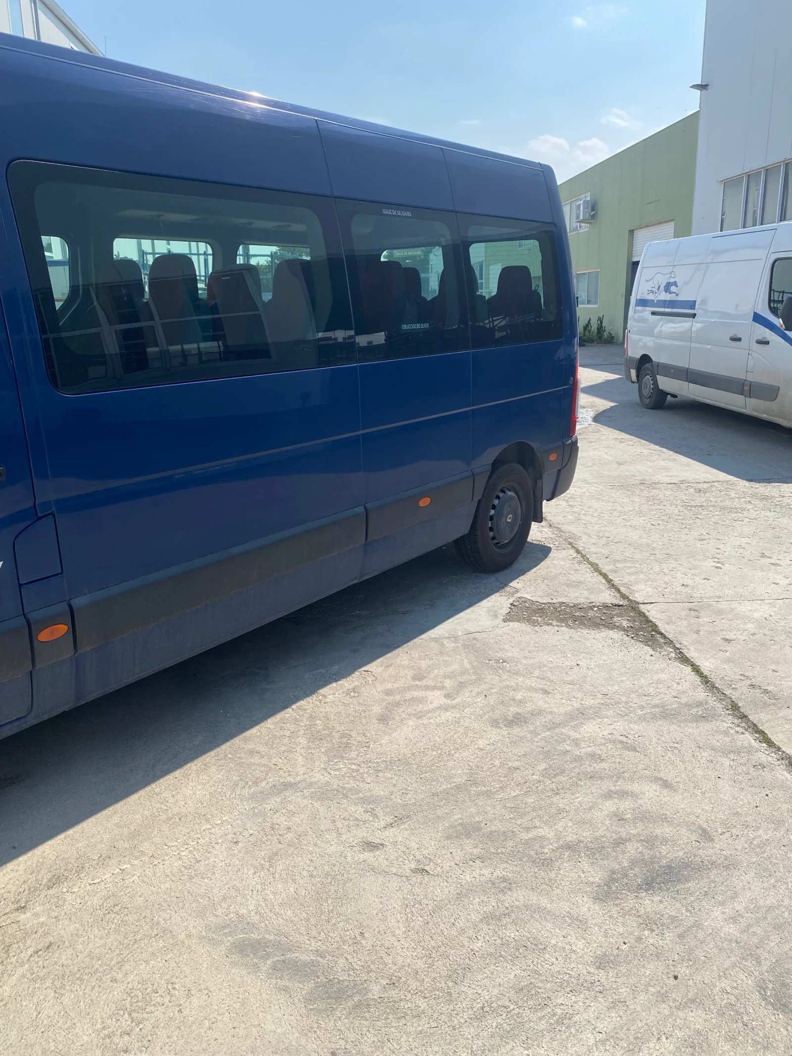 Renault Master, снимка 2 - Бусове и автобуси - 54787914
