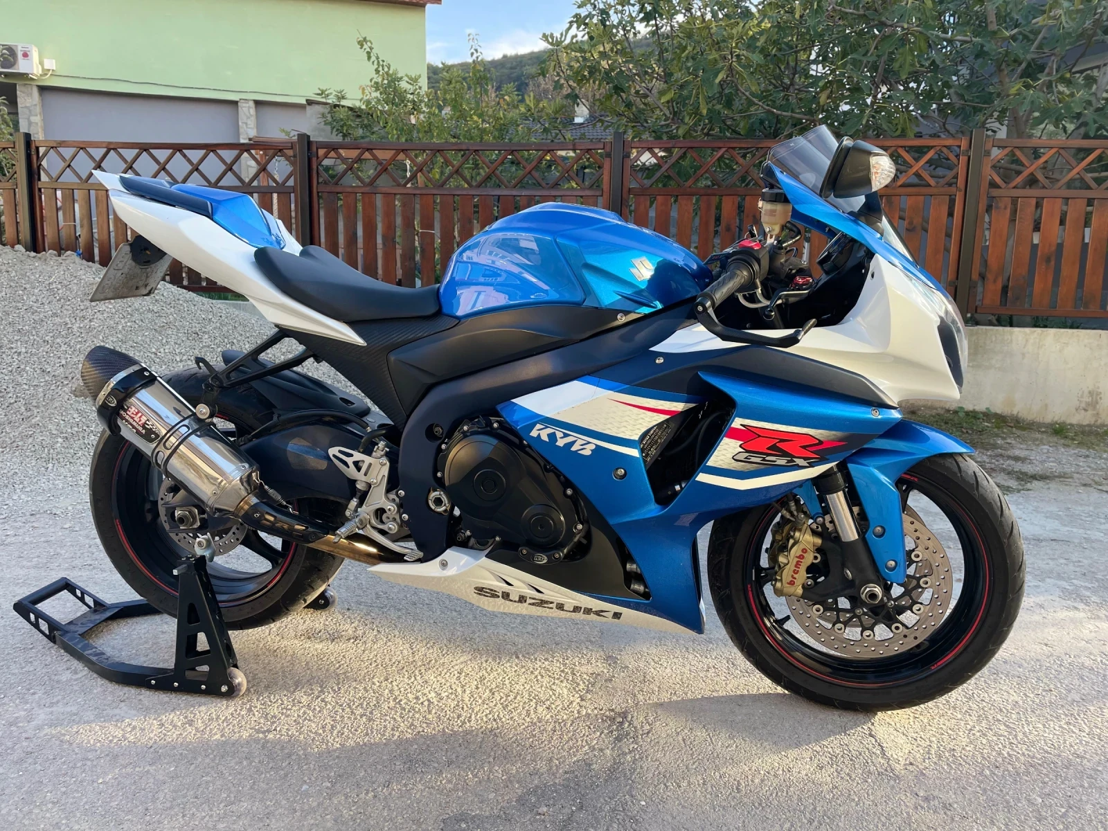 Suzuki Gsxr L2 1000 - изображение 8