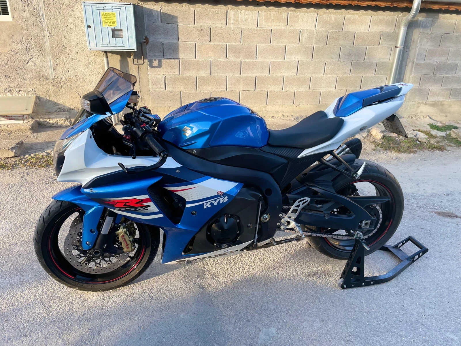 Suzuki Gsxr L2 1000 - изображение 4