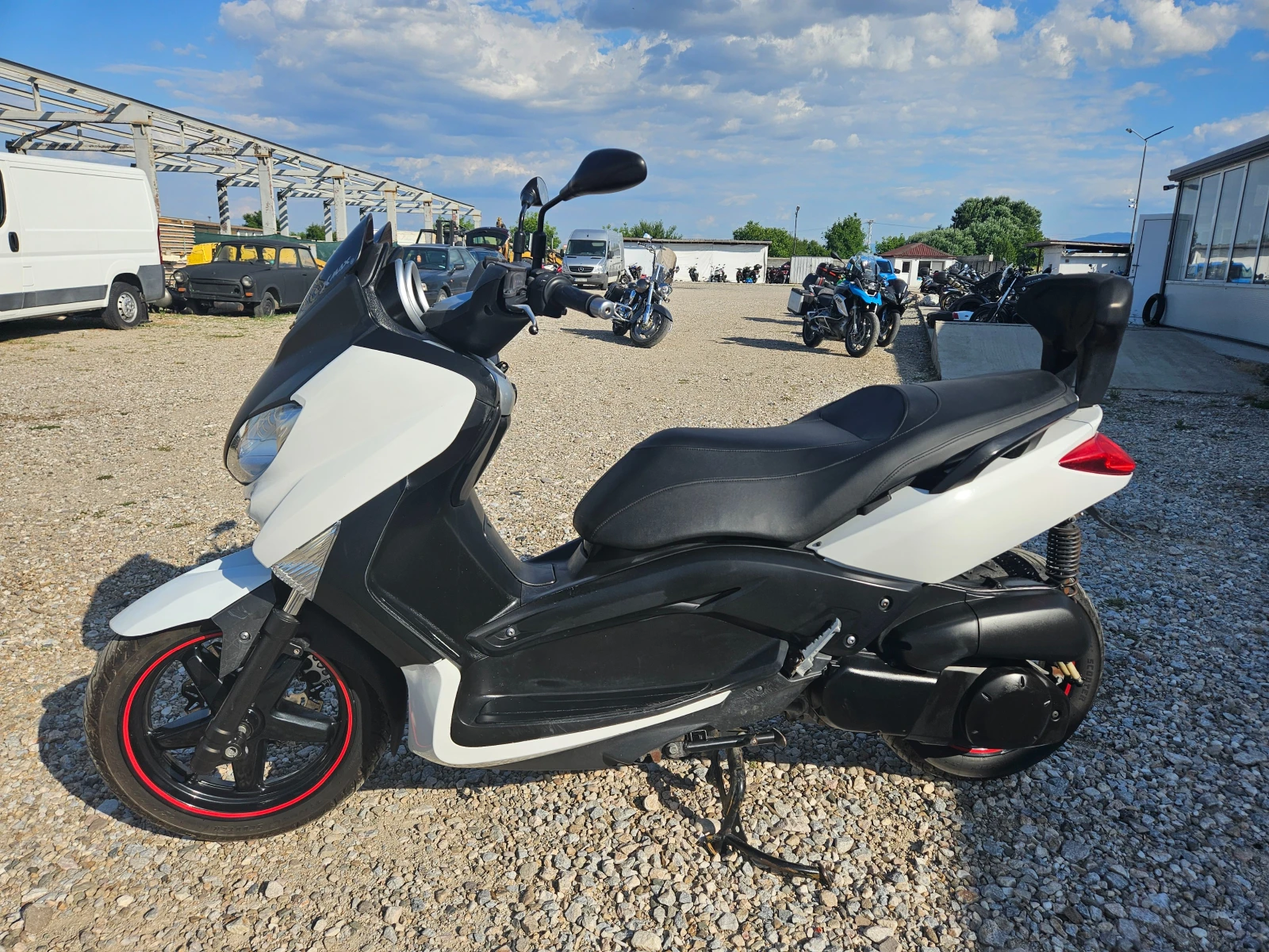 Yamaha X-max Лизинг Бартер - изображение 2