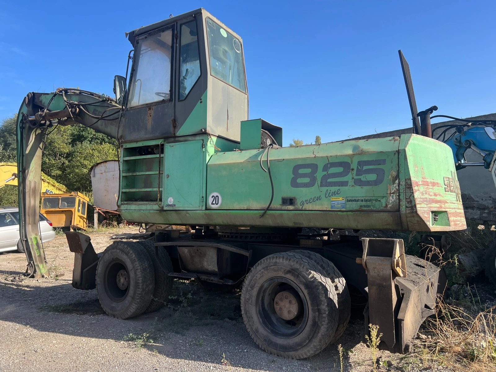 Багер Sennebogen 825 M, снимка 1