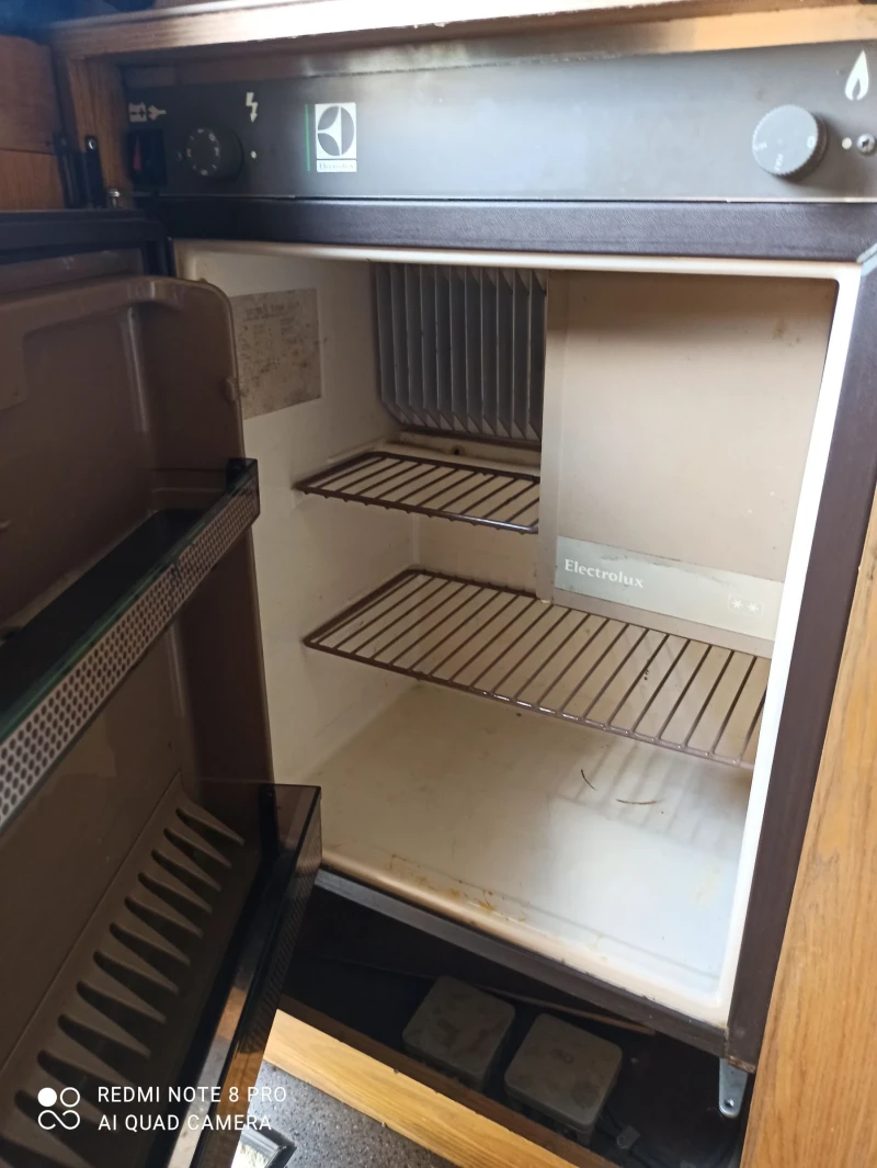 Кемпер Dethleffs Фиат Дукато 2.5 Dethleffs, снимка 10 - Каравани и кемпери - 52381685