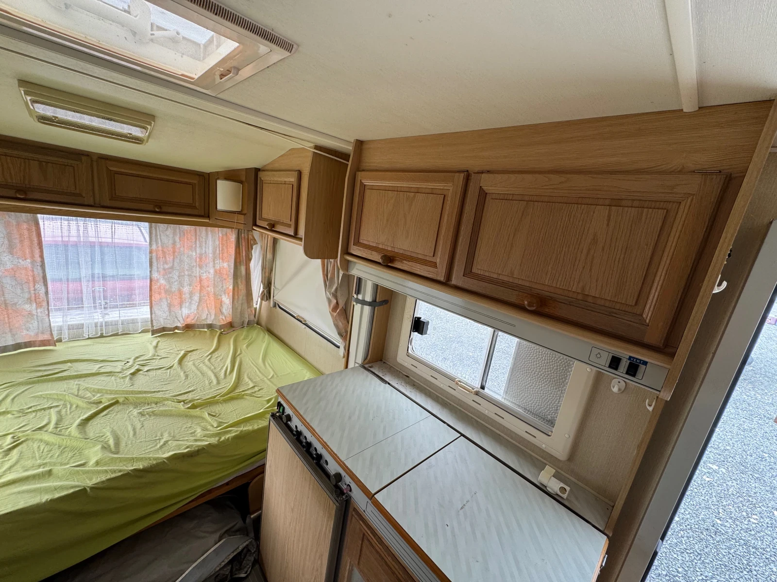 Каравана Chateau, снимка 10 - Каравани и кемпери - 53926593