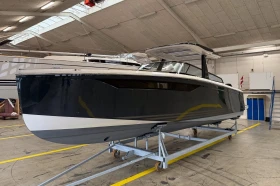 Моторна яхта Собствено производство X-Yachts X-Power 33C | Auto.bg — изображение 4