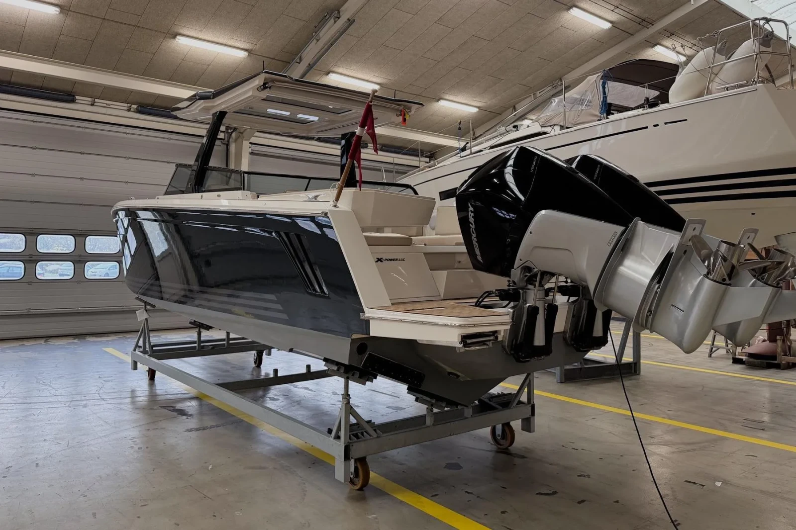 ������� ���� ��������� ������������ X-Yachts X-Power 33C | Mobile.bg � ����������� 2