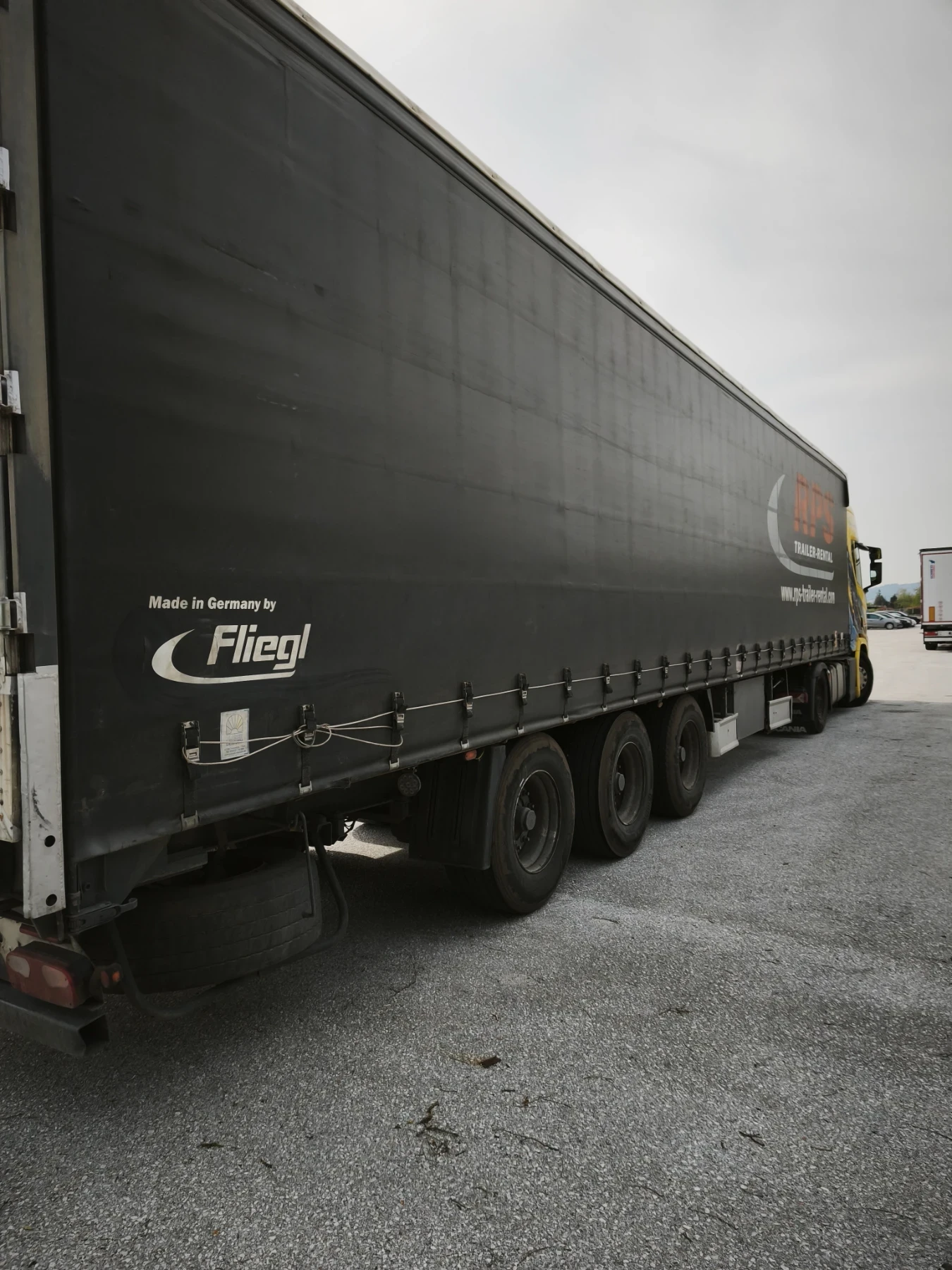 Полуремарке Fliegl