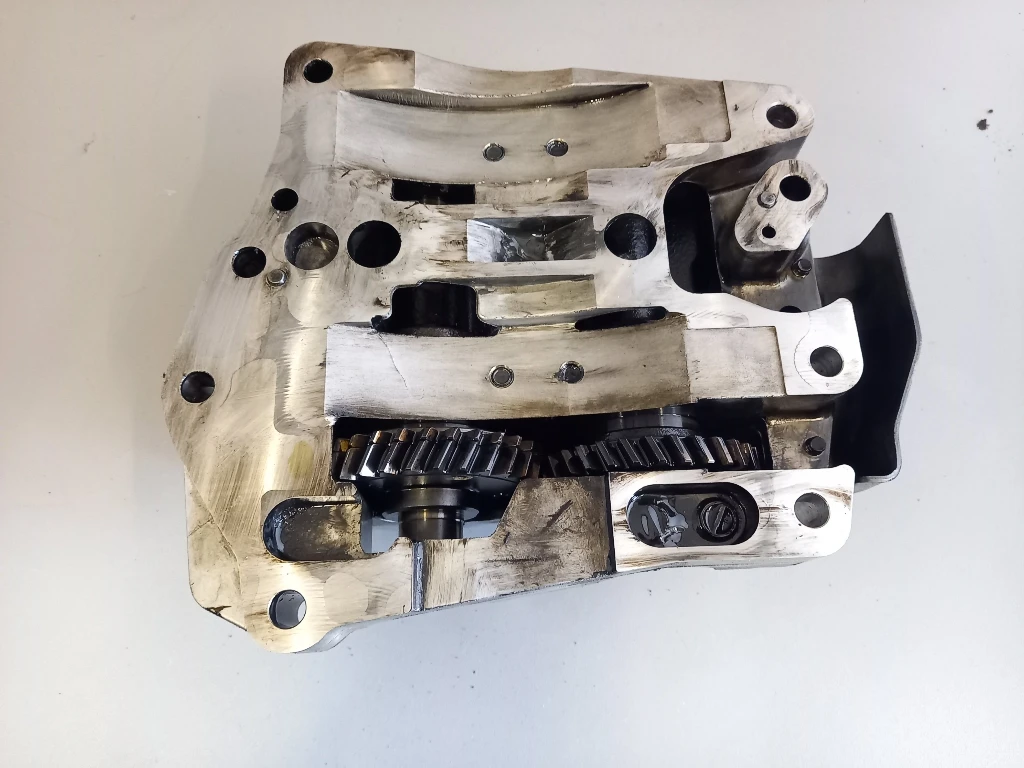    4 2.2  | Mobile.bg   1