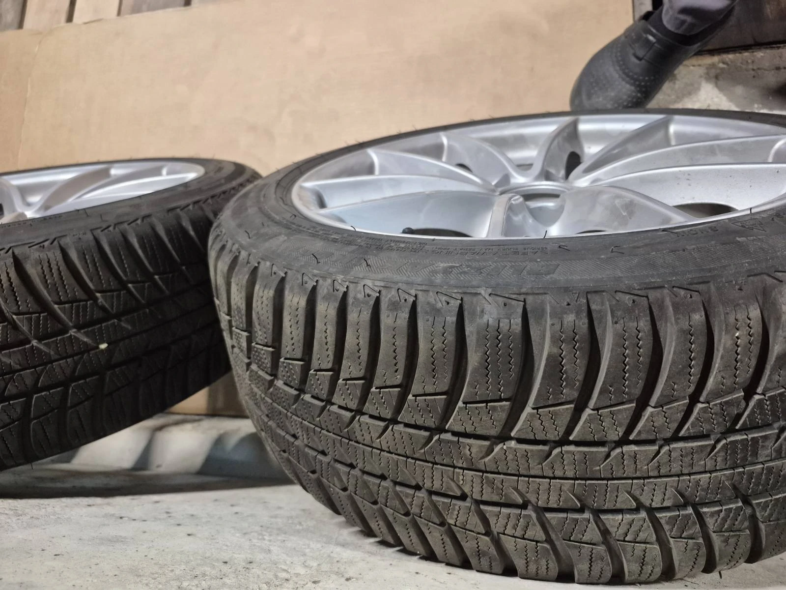 ���� � ������ 225/45R17 �� BMW | Mobile.bg � ����������� 10