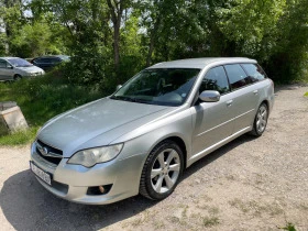 Subaru Legacy Комби, снимка 2